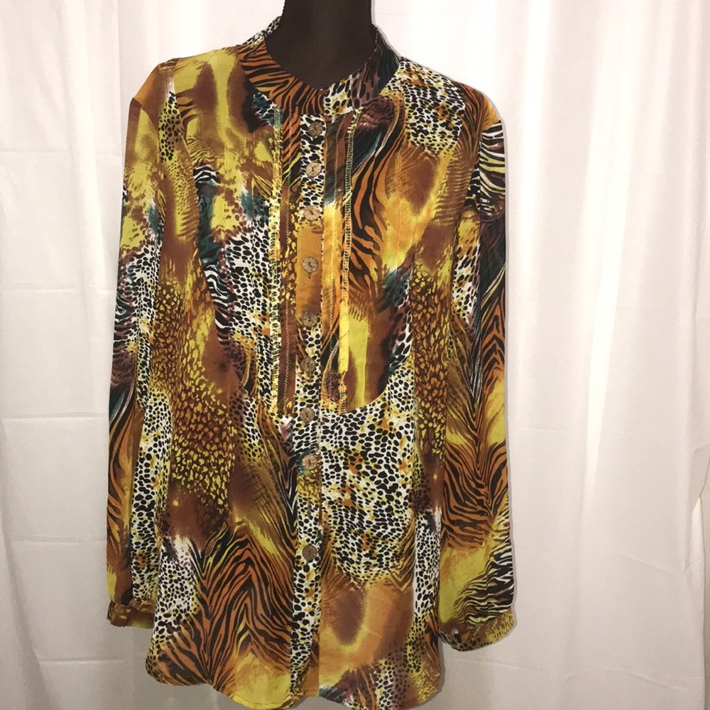 Women’s Top - Plus Size 1X - Cheetah Print